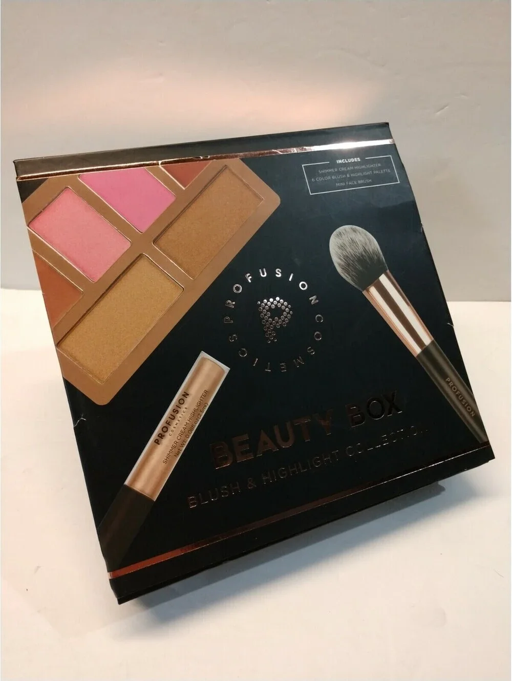 Profusion Blush & Highlight Makeup Beauty Box Kit Brush Shimmer Cream NIB